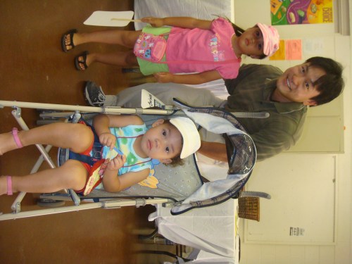 Rep. Jon Riki Kramatsu talking to the kids